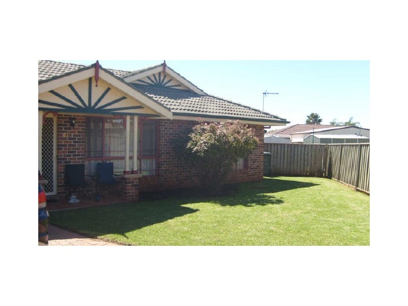 8A & 8B John Glen Close, Dubbo NSW 2830