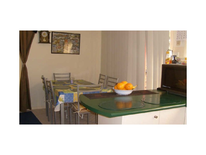 8A & 8B John Glen Close, Dubbo NSW 2830