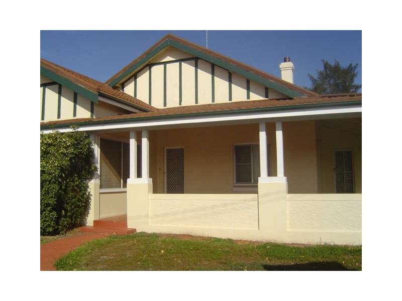 15 Cobra Street, Dubbo NSW 2830
