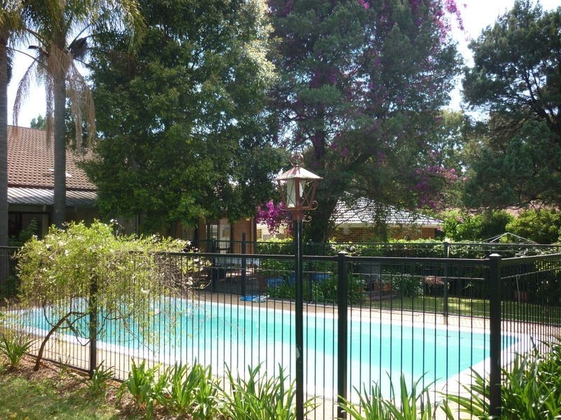 3 Tarlow Avenue, Dubbo NSW 2830