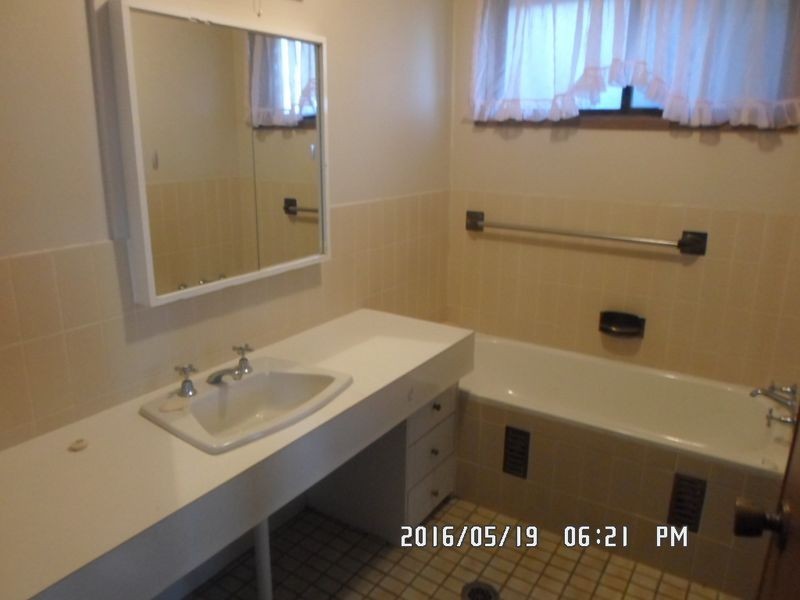 11 Potter Close, Dubbo NSW 2830