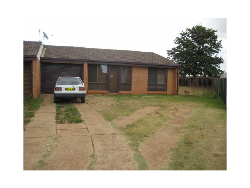 5B Highview Place, Dubbo NSW 2830