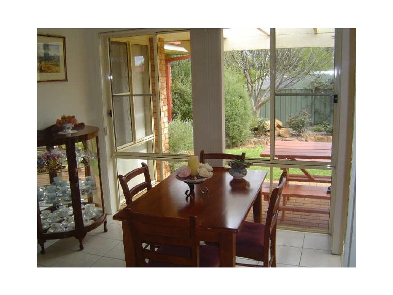 12 Castlereagh Avenue, Dubbo NSW 2830