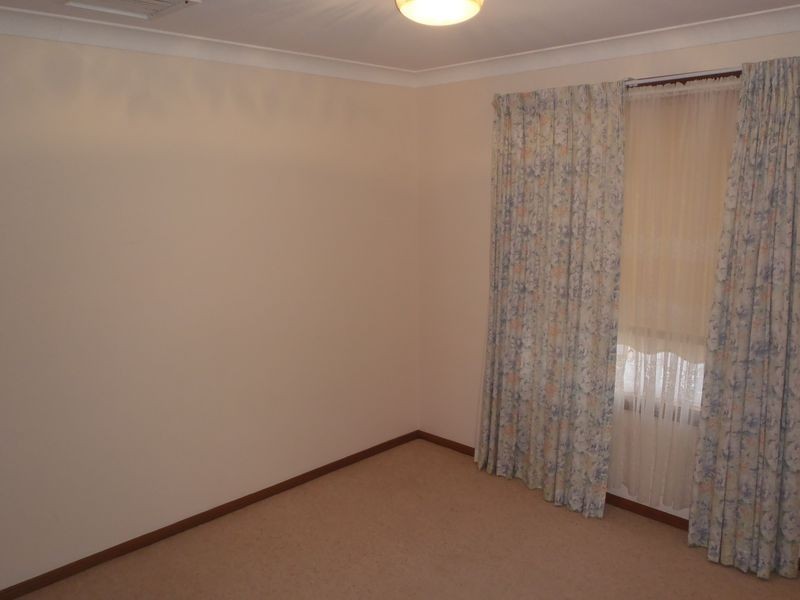 14 CYRIL TOWERS STREET, Dubbo East NSW 2830