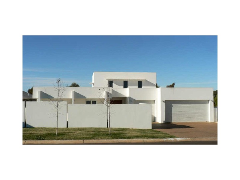 48 Lakeside Circuit, Dubbo NSW 2830