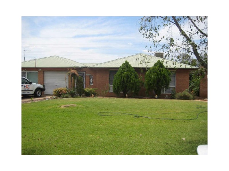 20 Sovereign Street, Dubbo NSW 2830