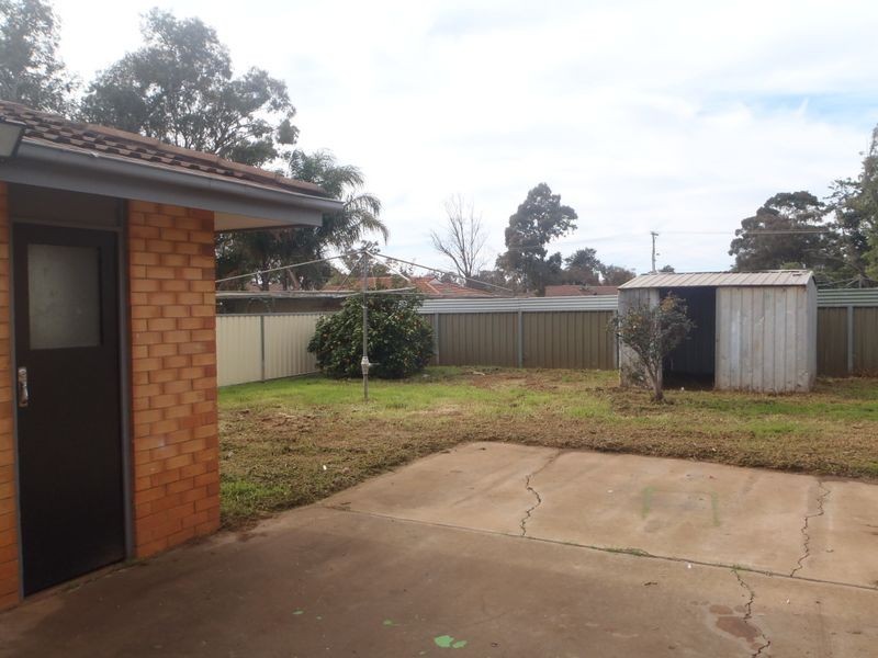 24 WHEELERS LANE, Dubbo NSW 2830
