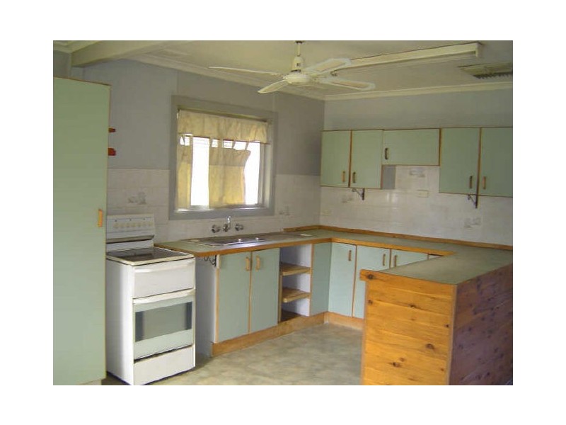 52 Douglas Street, Geurie NSW 2831