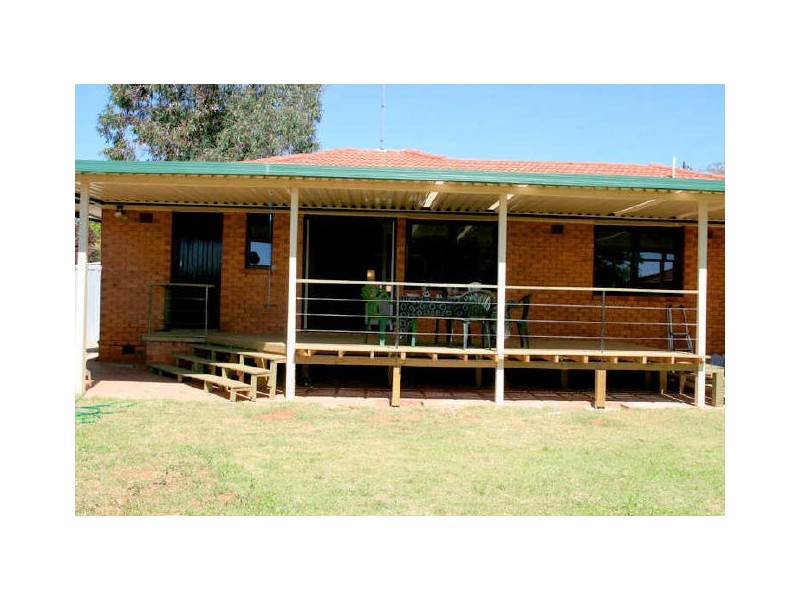 190 Bultje Street, Dubbo NSW 2830