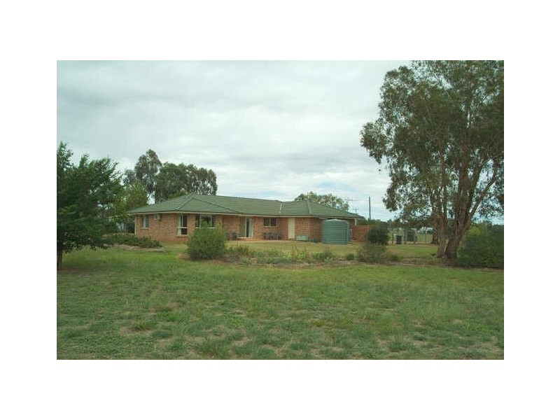 4 River Street, Dunedoo, Dubbo NSW 2830