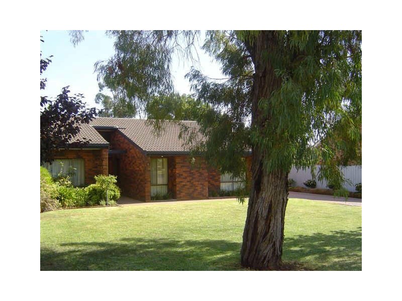 3 Duke Place, Dubbo NSW 2830