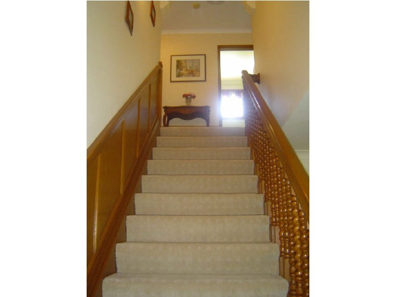 10 Beveridge Crescent, Dubbo NSW 2830