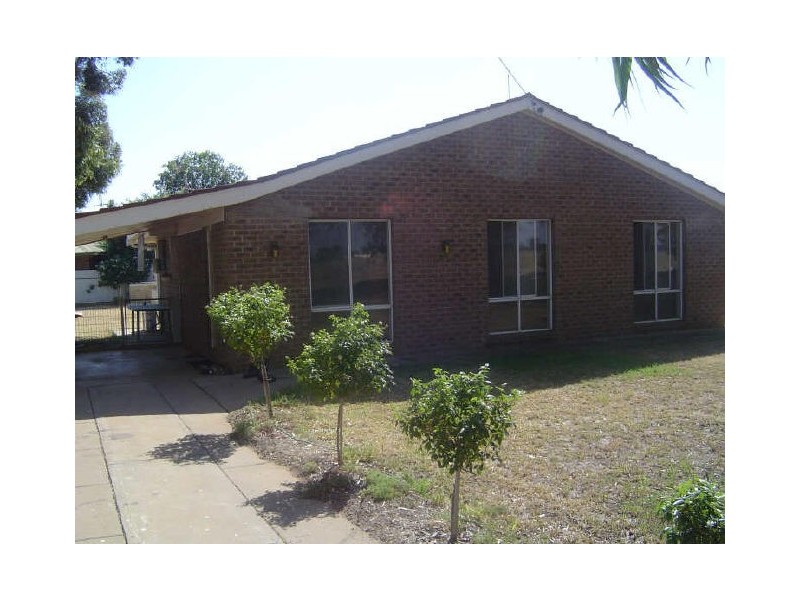 117 Dappo Road, Narromine NSW 2821