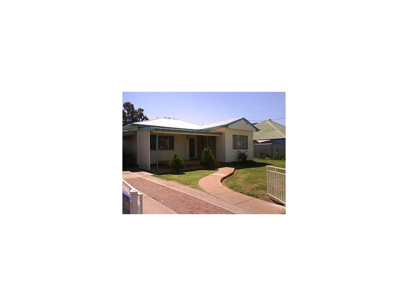 26 Wrigley Street, Gilgandra NSW 2827