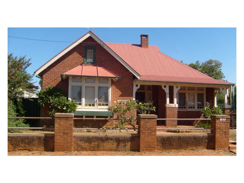 117 Bultje Street, Dubbo NSW 2830