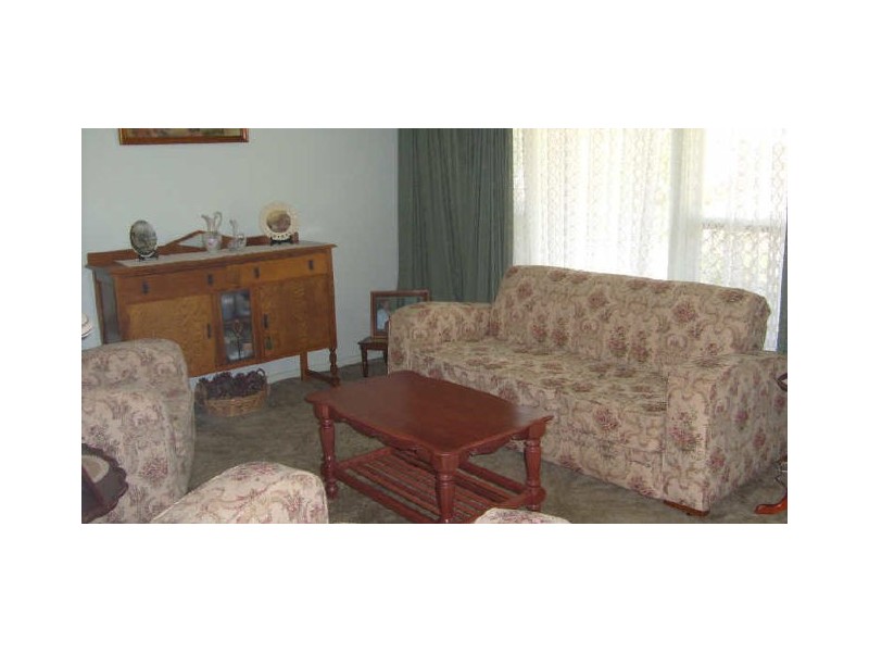 11 Bruce Ave, Dubbo NSW 2830