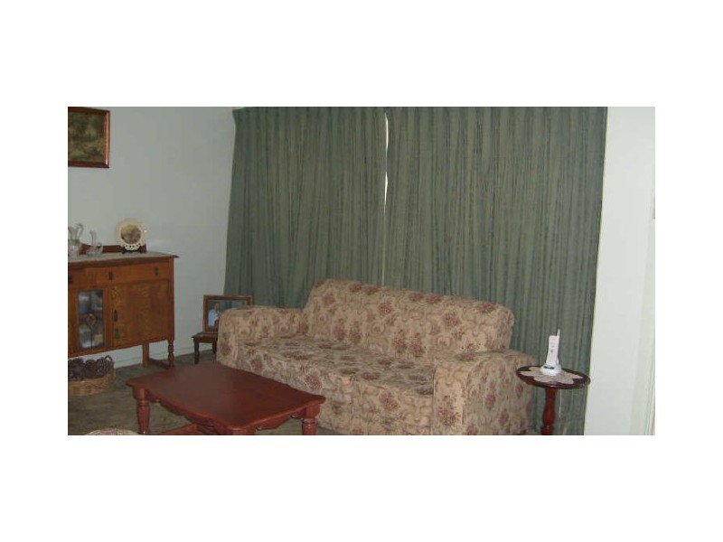 11 Bruce Ave, Dubbo NSW 2830