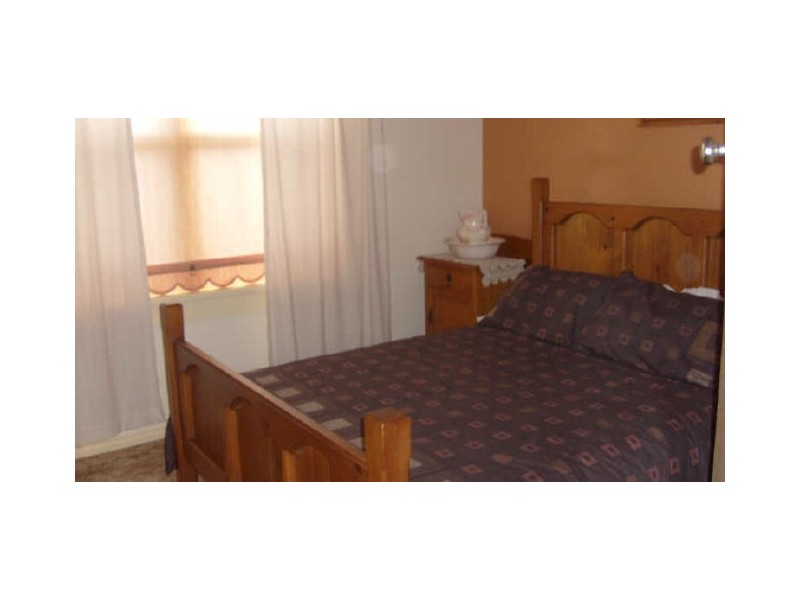 11 Bruce Ave, Dubbo NSW 2830