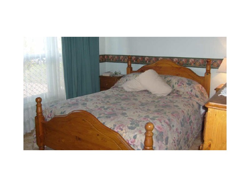 11 Bruce Ave, Dubbo NSW 2830