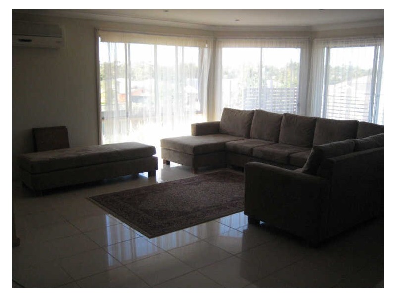 1 Cypress Point Drive, Dubbo NSW 2830