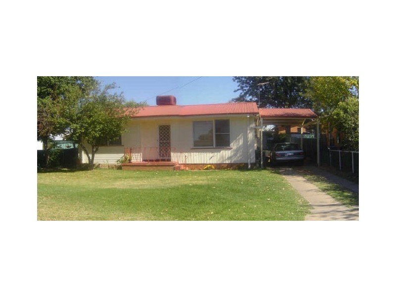 51 Gilbert Street, Dubbo NSW 2830