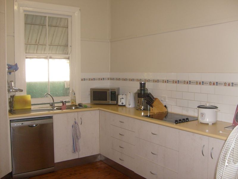 112 Wingewarra Street, Dubbo NSW 2830