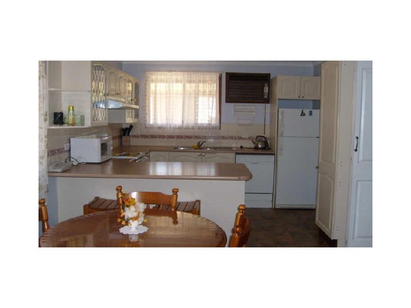 28 Meadowbank Drive, Dubbo NSW 2830