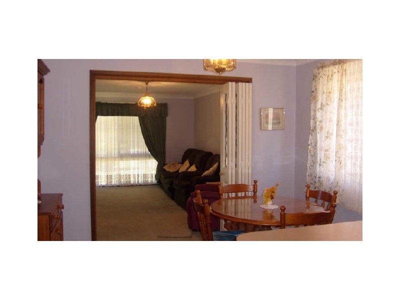 28 Meadowbank Drive, Dubbo NSW 2830