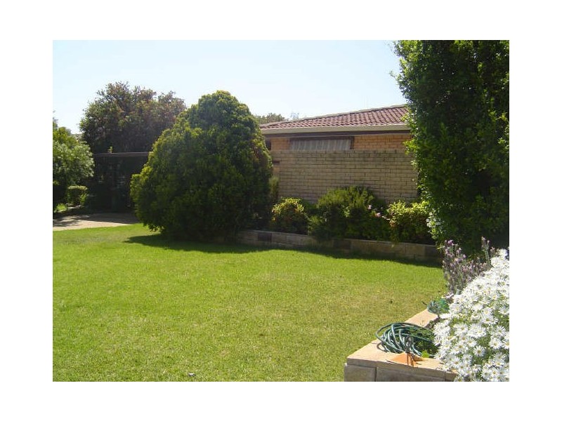 7 Kurrajong Court, Angle Park NSW 2830