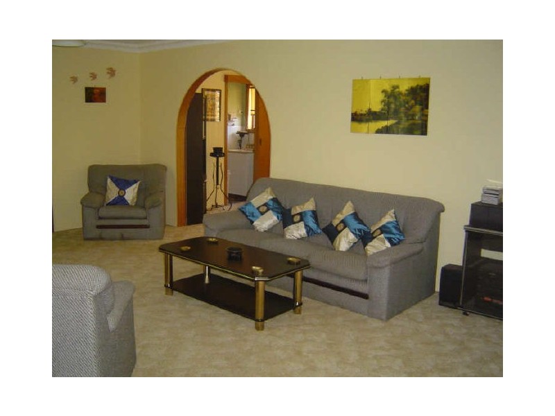 7 Kurrajong Court, Angle Park NSW 2830