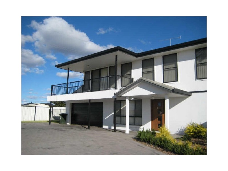 2/6 Pegasus Place, Dubbo NSW 2830