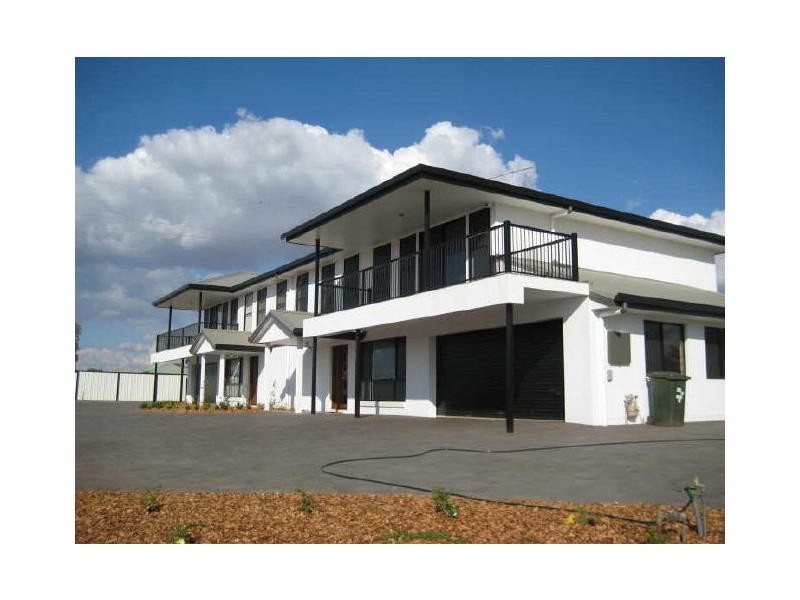 2/6 Pegasus Place, Dubbo NSW 2830