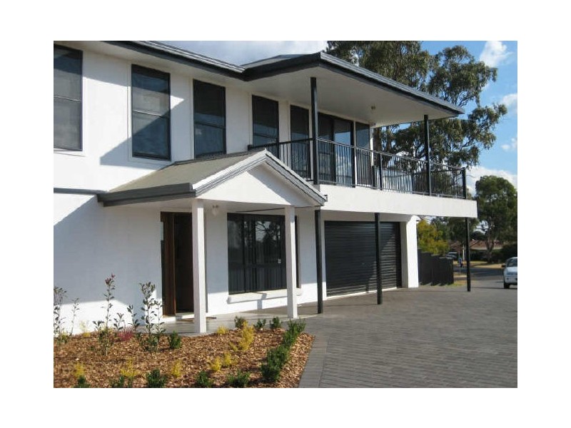 2/6 Pegasus Place, Dubbo NSW 2830