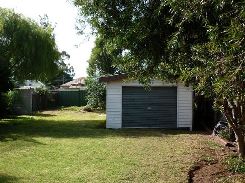 8 Jubilee Street, Dubbo NSW 2830