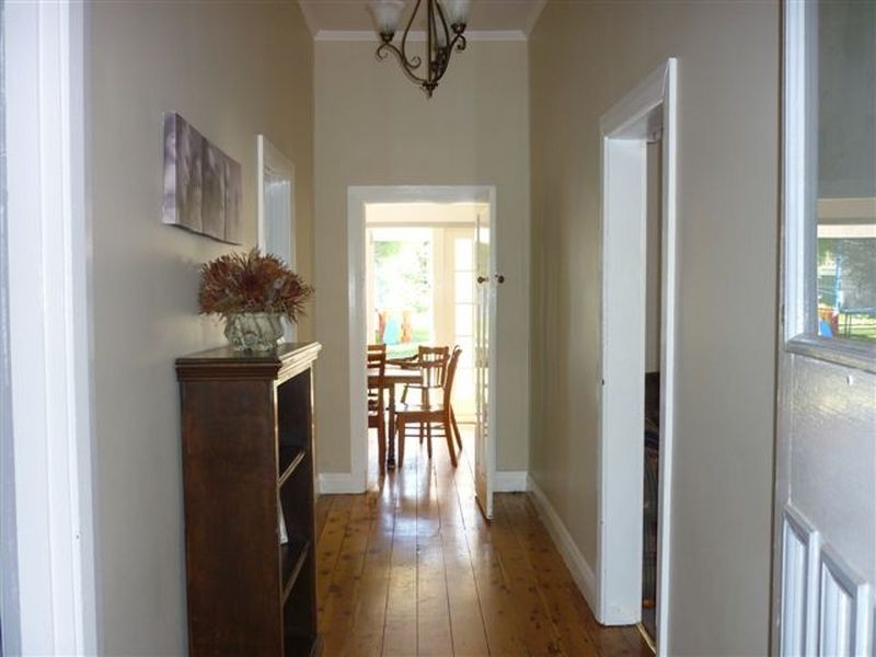 8 Jubilee Street, Dubbo NSW 2830