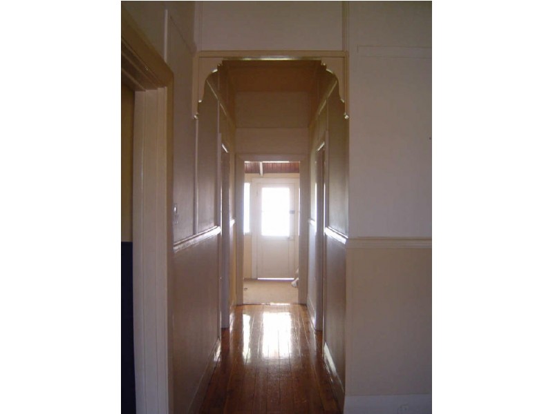 8 Tamworth Street, Dubbo NSW 2830