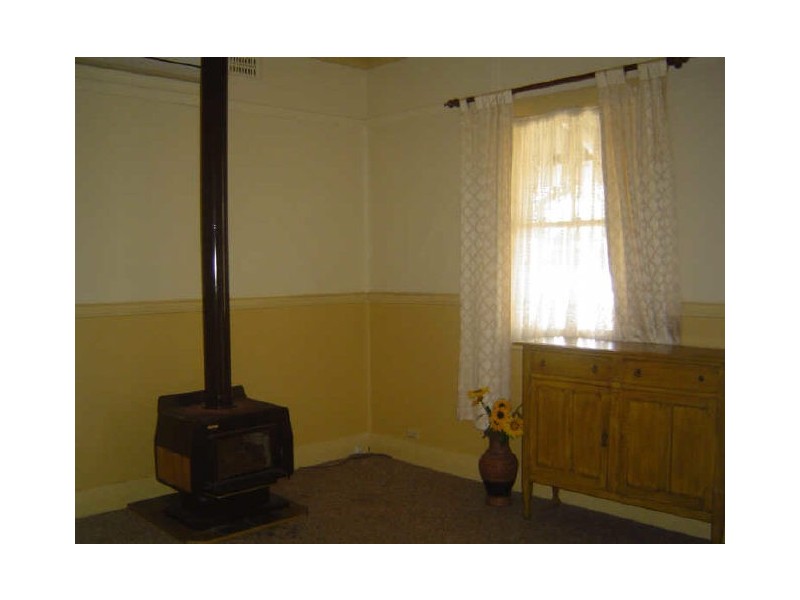 8 Tamworth Street, Dubbo NSW 2830