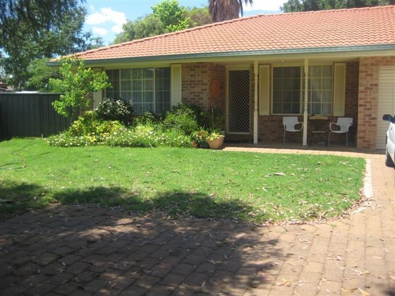 3A Ellis Park Close, Dubbo NSW 2830