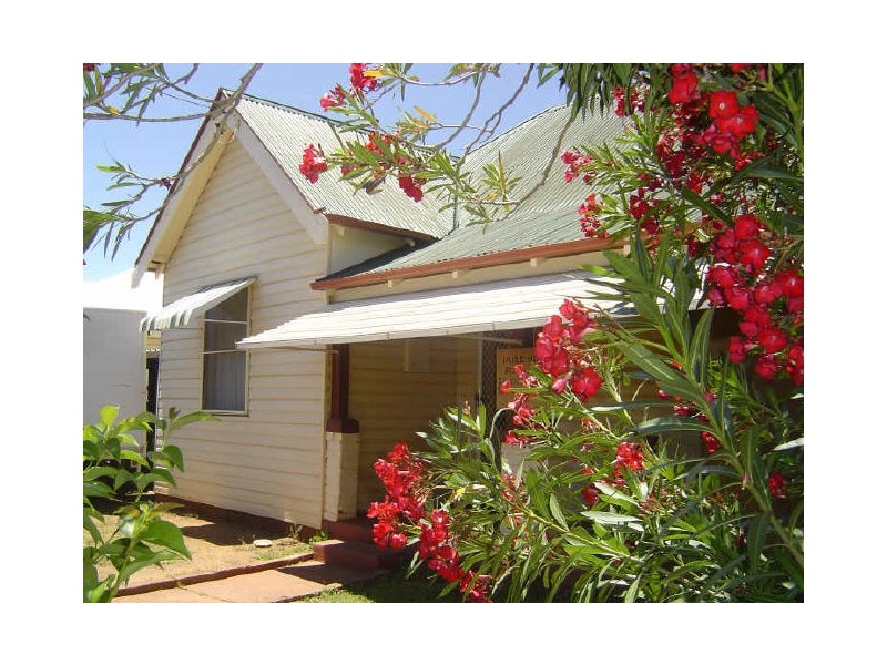 54 Gipps Street, Dubbo NSW 2830