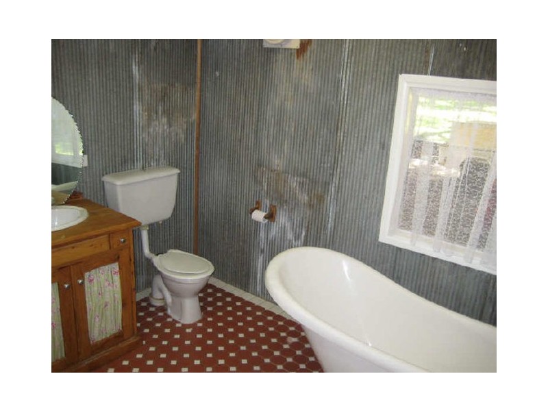 66 -68 Narragal Street, Geurie NSW 2831