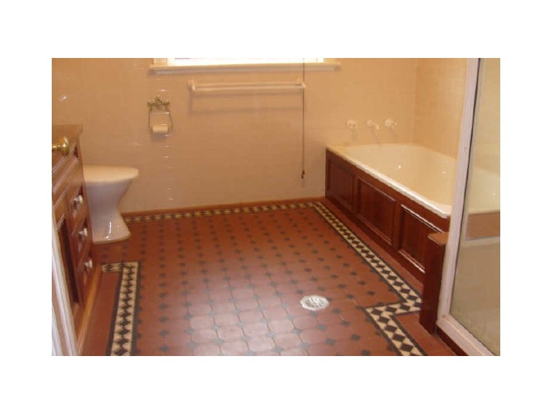 3 Brian Hambly Place, Dubbo NSW 2830