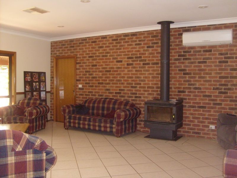 11 Buninyong Road, Dubbo NSW 2830