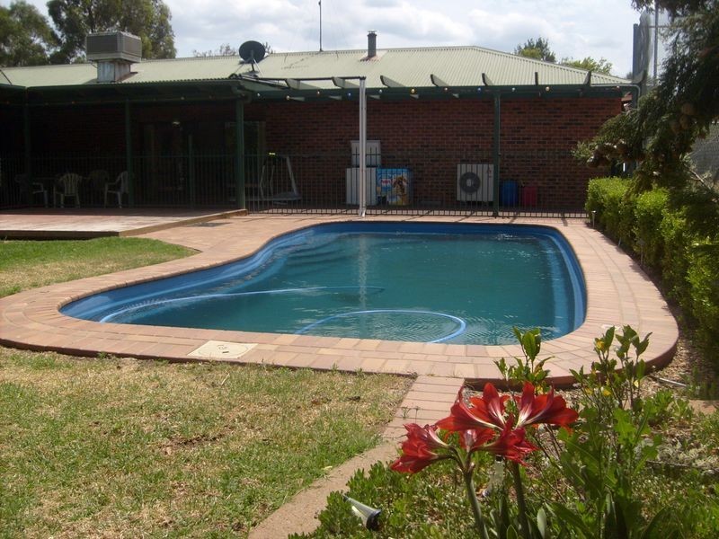 11 Buninyong Road, Dubbo NSW 2830