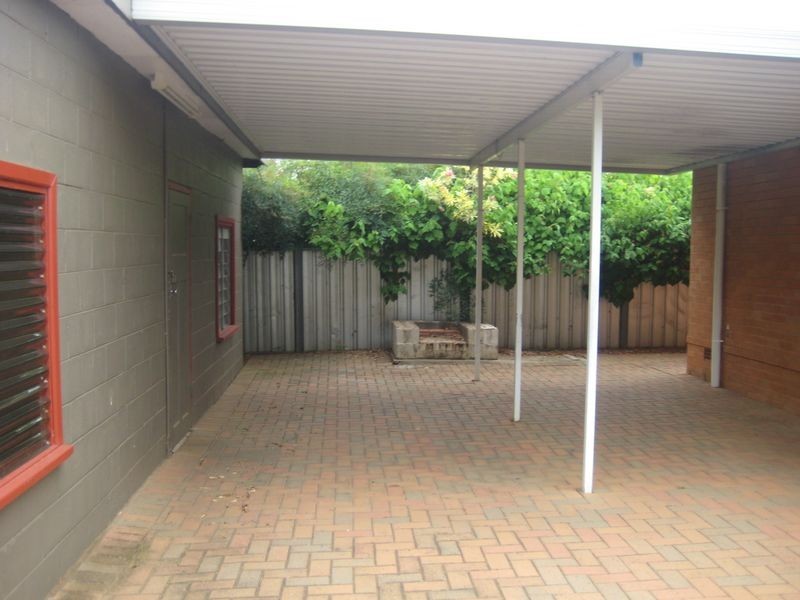 18 Gilbert Street, Dubbo NSW 2830