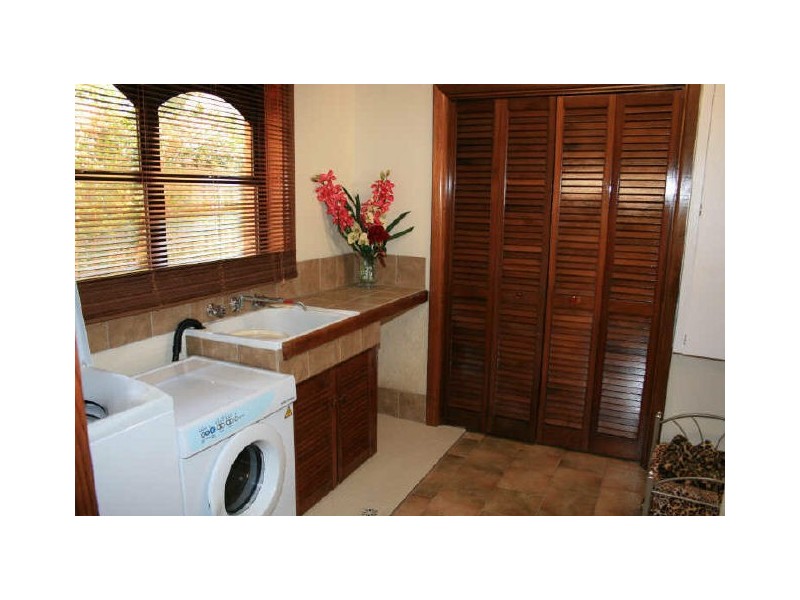 27 Banksia Cres, Dubbo NSW 2830