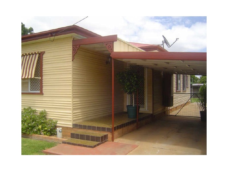 7 Samuels Street, Dubbo NSW 2830