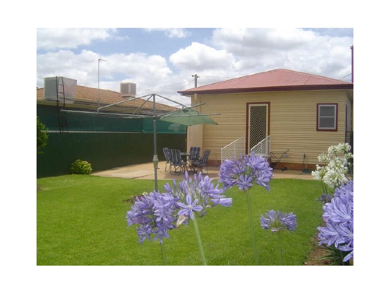 7 Samuels Street, Dubbo NSW 2830