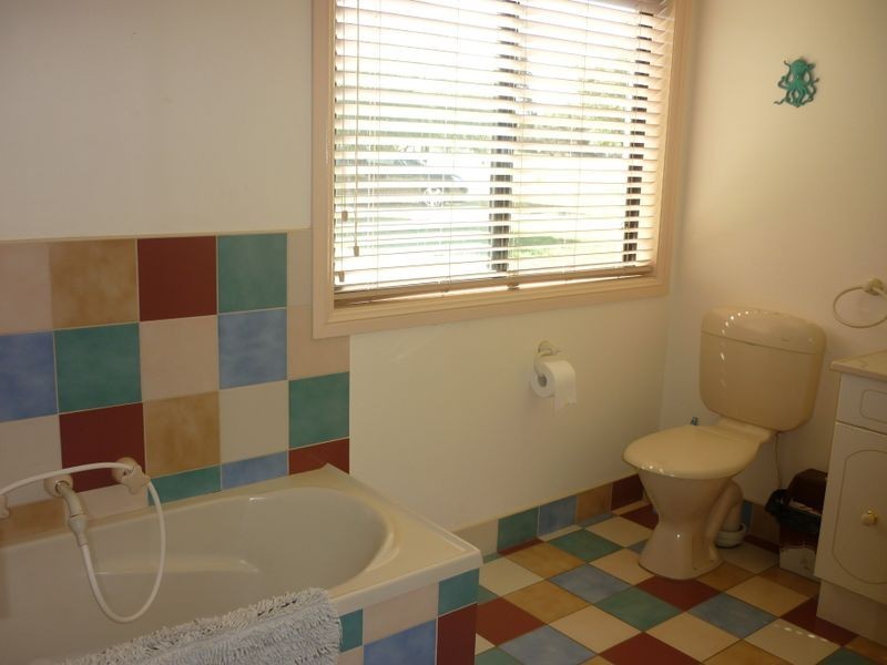 13R Wilfred Smith Drive, Dubbo NSW 2830