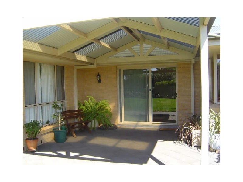 9R Numbardie Drive, Dubbo NSW 2830