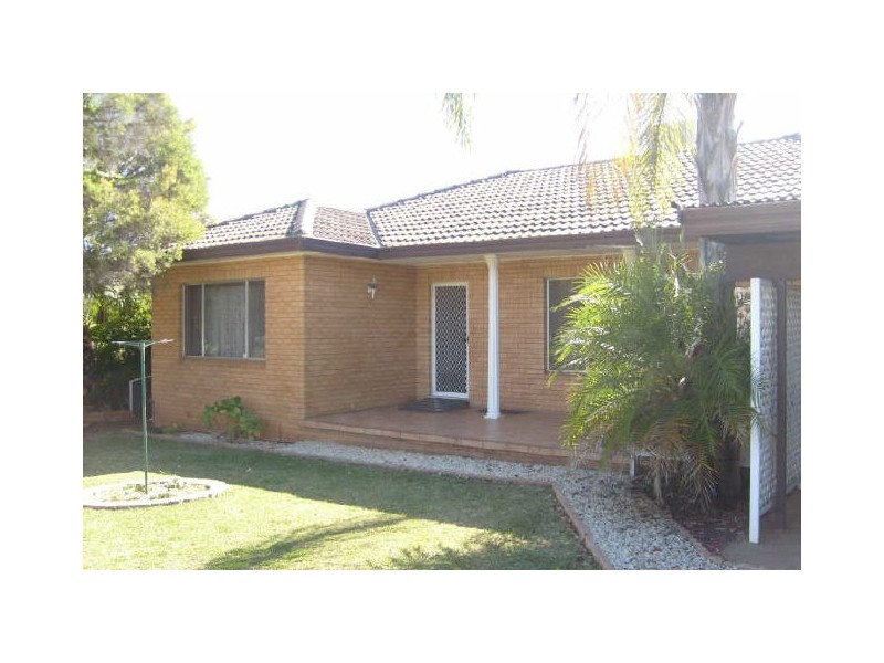 60 Banksia Crescent, Dubbo NSW 2830